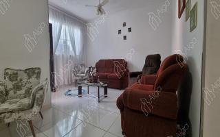Casa para vender com 2 quartos, 157m² - 878