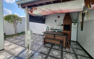 Casa para vender com 2 quartos, 157m² - 898
