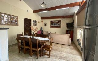 Casa para vender com 3 quartos, 300m² - 963