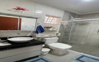 Casa para vender com 3 quartos, 300m² - 967