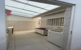 Casa para vender com 3 quartos, 300m² - 974