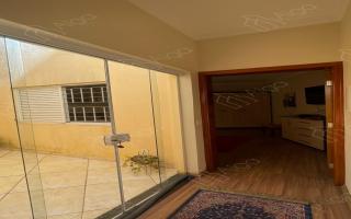 Casa para vender com 3 quartos, 300m² - 978