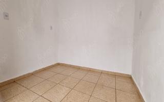 Casa para alugar com 1 quarto, 50m² - 1081