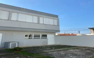 Casa para vender com 2 quartos, 79m² - 1105
