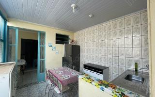 Casa para vender com 1 quarto, 130m² - 1389