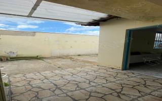 Casa para vender com 1 quarto, 130m² - 1399