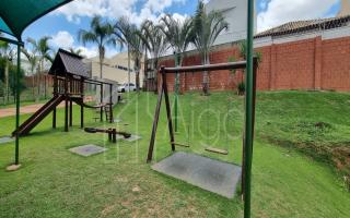 Casa para vender com 3 quartos, 175m² - 1455