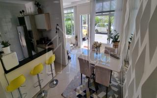 Casa para vender com 3 quartos, 175m² - 1425