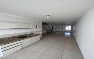 Casa para alugar ou vender com 3 quartos, 120m² - 1484