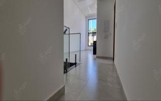Casa para vender com 3 quartos, 200m² - 1593