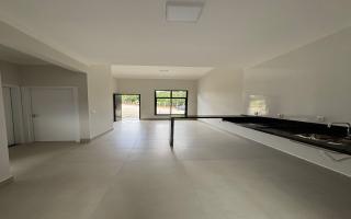 Casa para vender com 3 quartos, 154m² - 1841